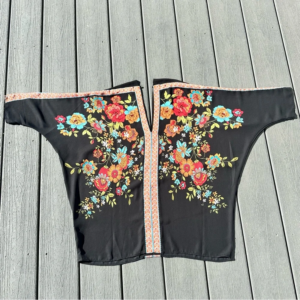 Rose & Olive Black Embellished Boxy Blouse
